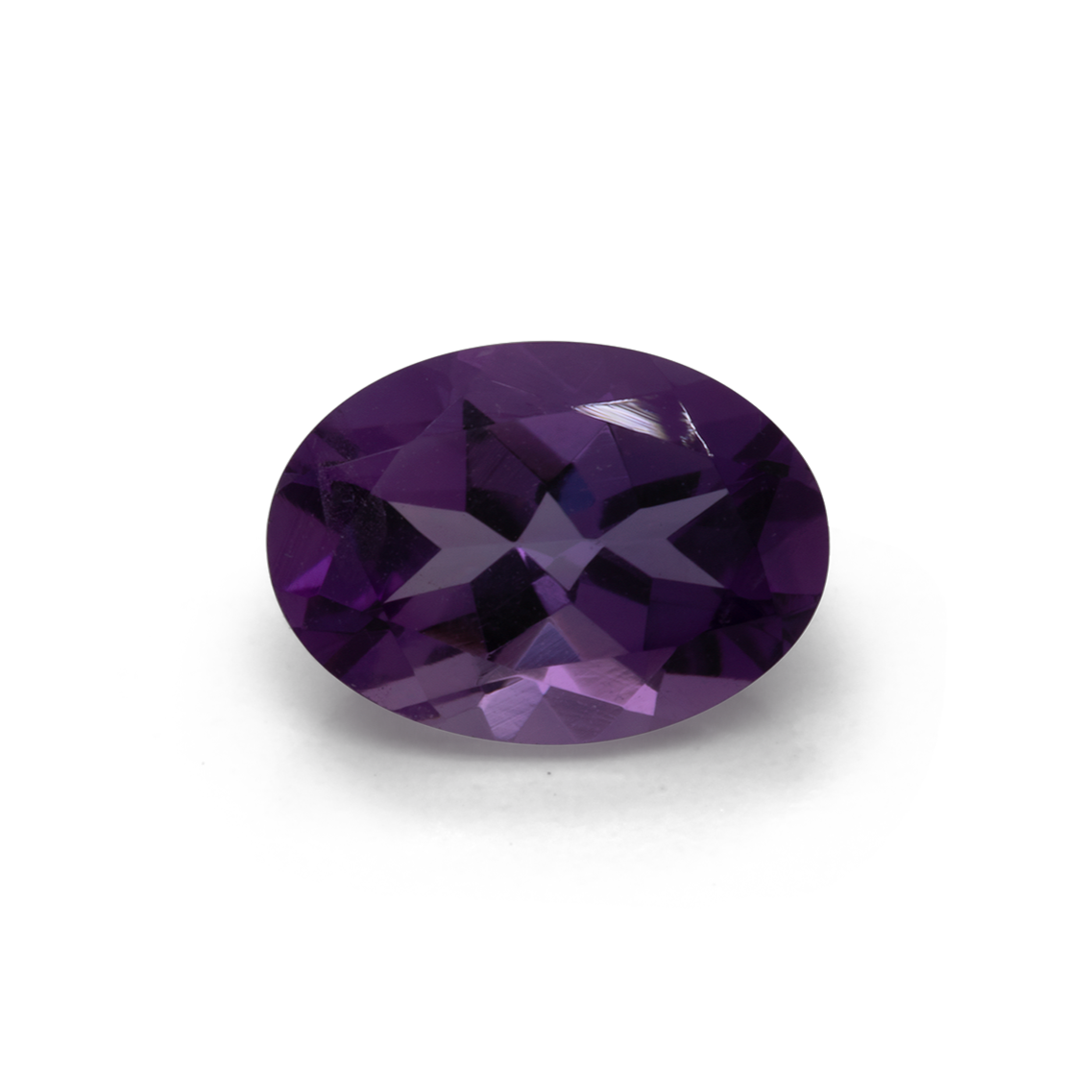 Amethyst - purple, oval, 7x5 mm, 0.58-0.74 cts, No. AMY28001