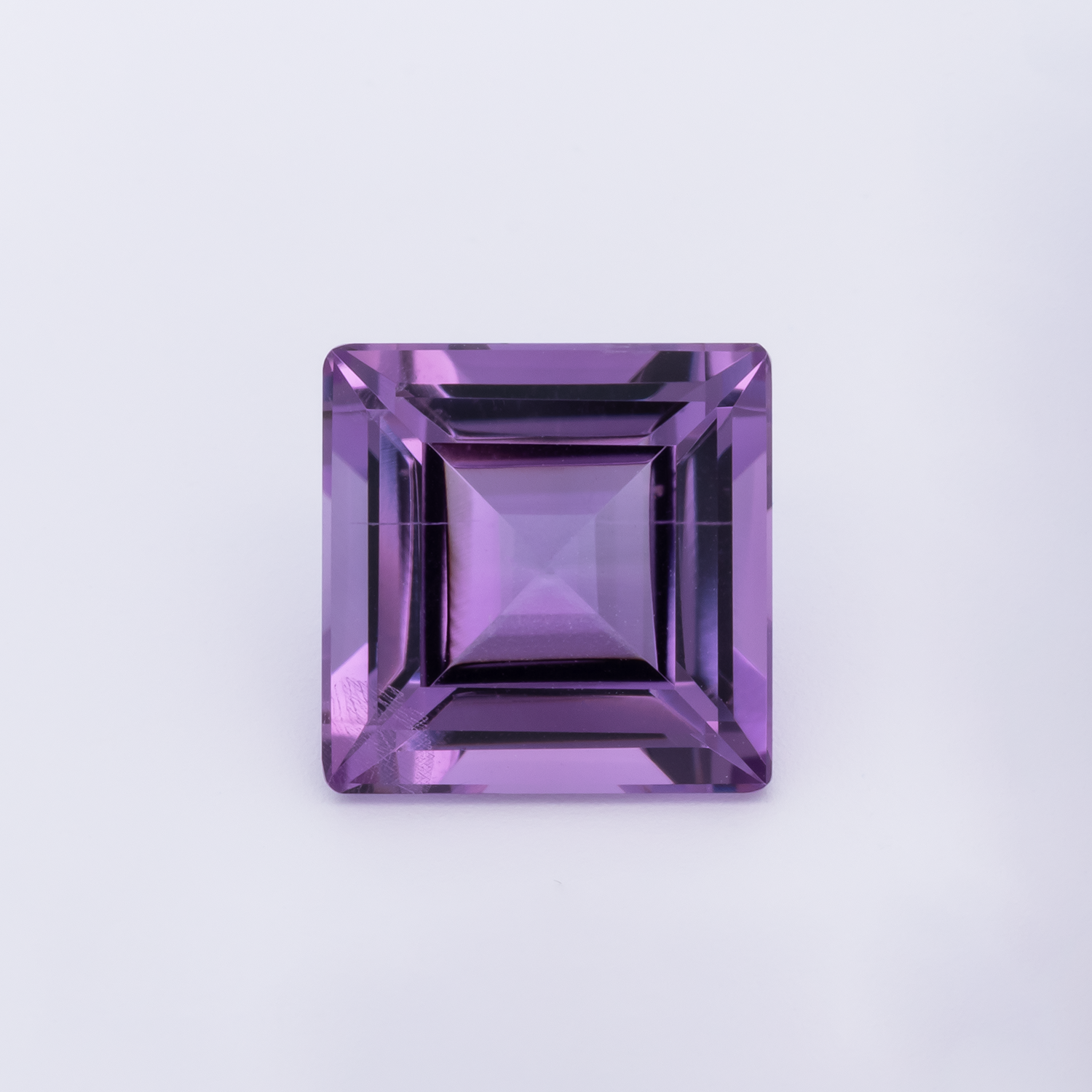 Amethyst - lila, rechteck, 10x10 mm, 3.94 cts, Nr. AMY79006