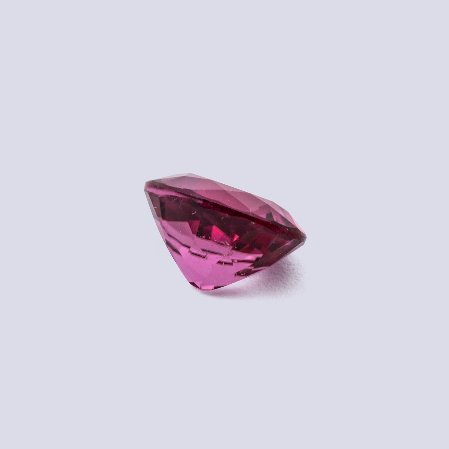 Turmalin - pink, oval, 7x6 mm, 1.05 cts, Nr. TR991180