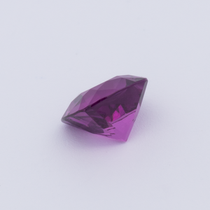 Royal Purple Garnet - lila, antik, 5x5 mm, 0.69 cts, Nr. RP94022