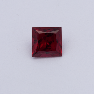 Rubin - rot, rechteck, 3.4x3.4 mm, 0.22 cts, Nr. RY10036