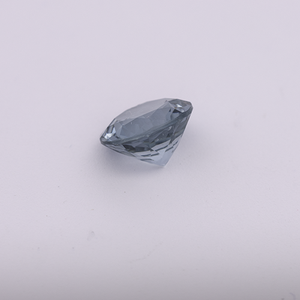 Spinell - grau, rund, 5.6x5.6 mm, 0.77 cts, Nr. SP90108