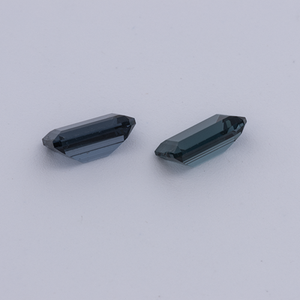 Spinell Paar - grau & blau, achteck, 5x3 mm, 0.63 cts, Nr. SP90110