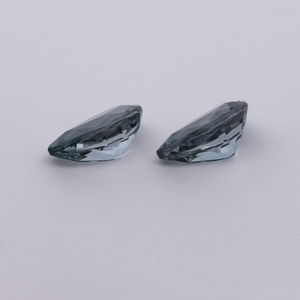 Spinell Paar - grau, birnform, 9.1x6.1 mm, 3.13 cts, Nr. SP90125